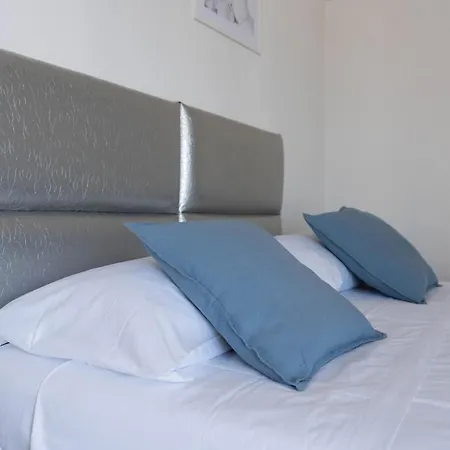B＆b シレンタム 3*