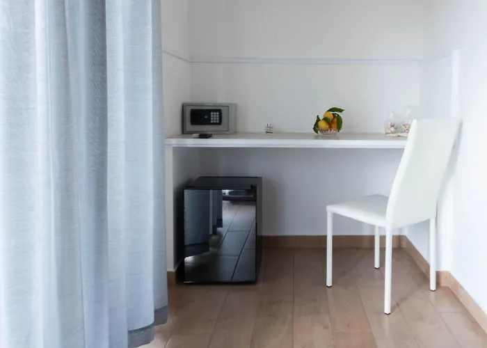 Alojamento de Acomodação e Pequeno-almoço Sirentum